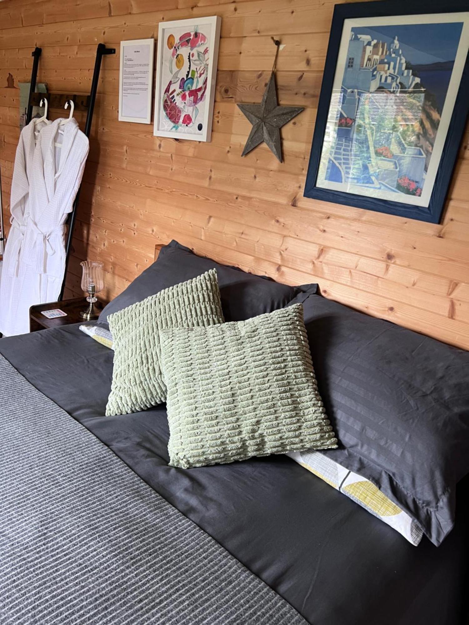 The Cabin Bradford-On-Avon Bagian luar foto