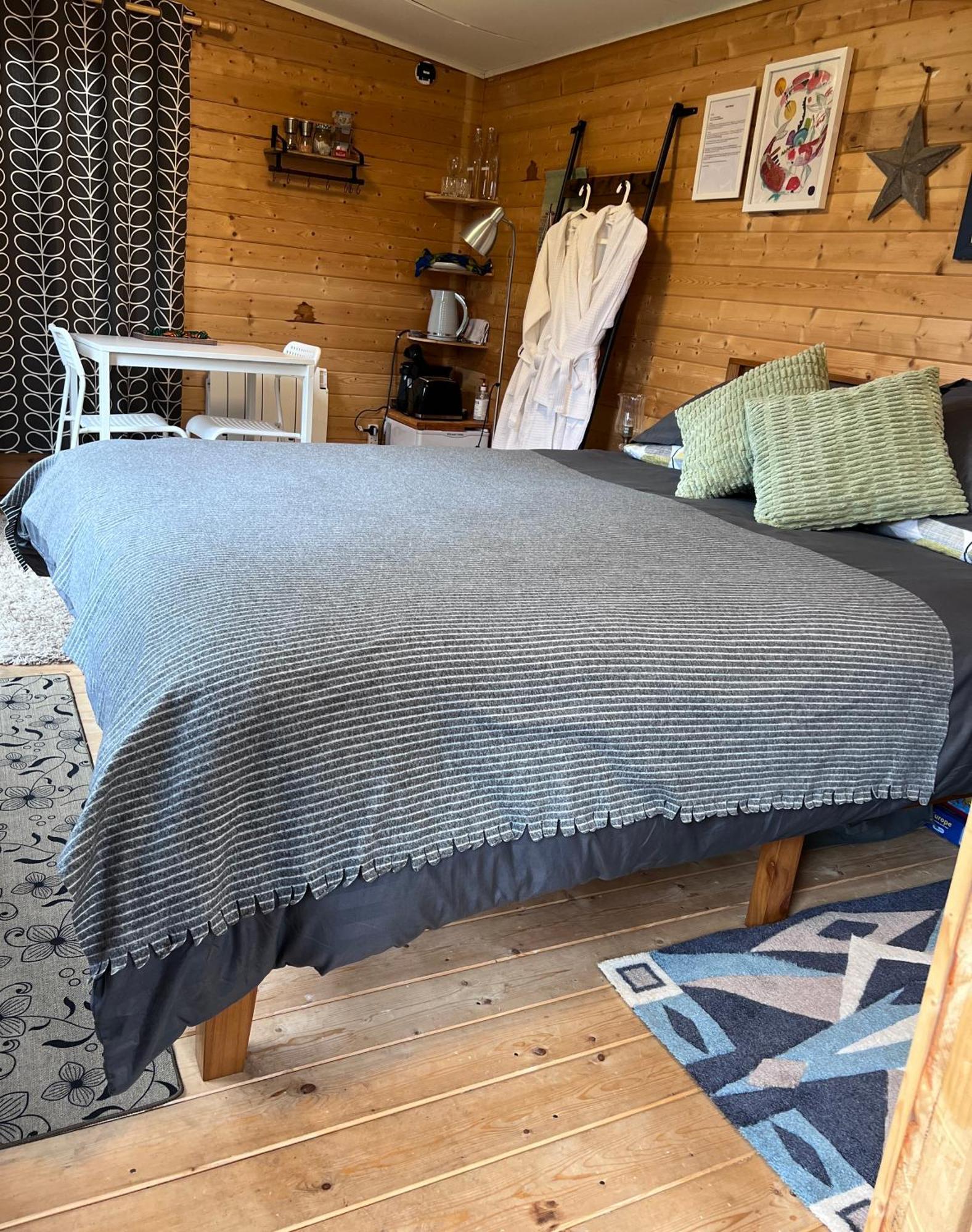 The Cabin Bradford-On-Avon Bagian luar foto